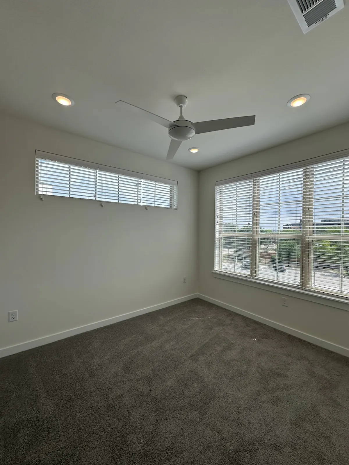 Elmira Flats gallery image 2