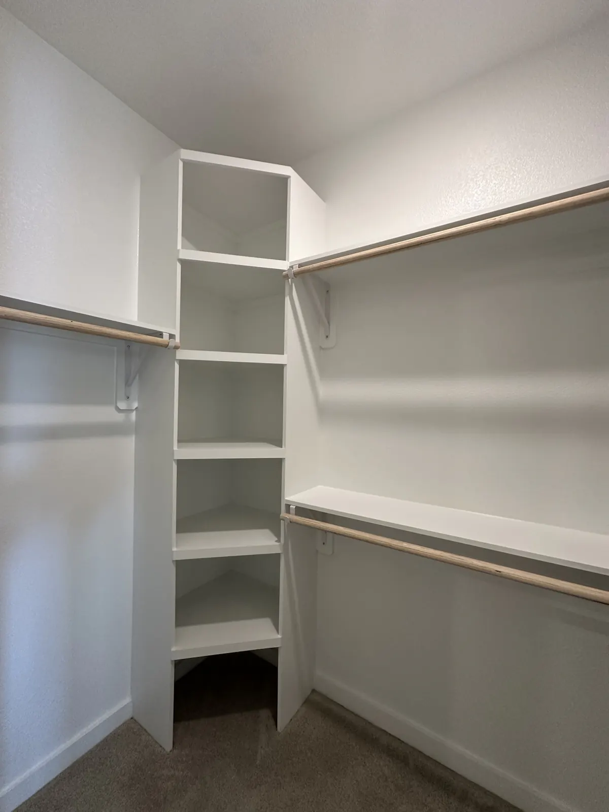 Elmira Flats gallery image 5