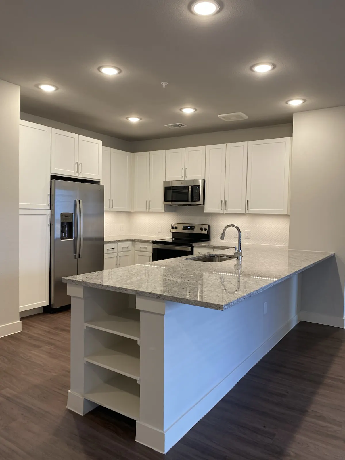 Ironridge at Hill Country Village gallery image 1