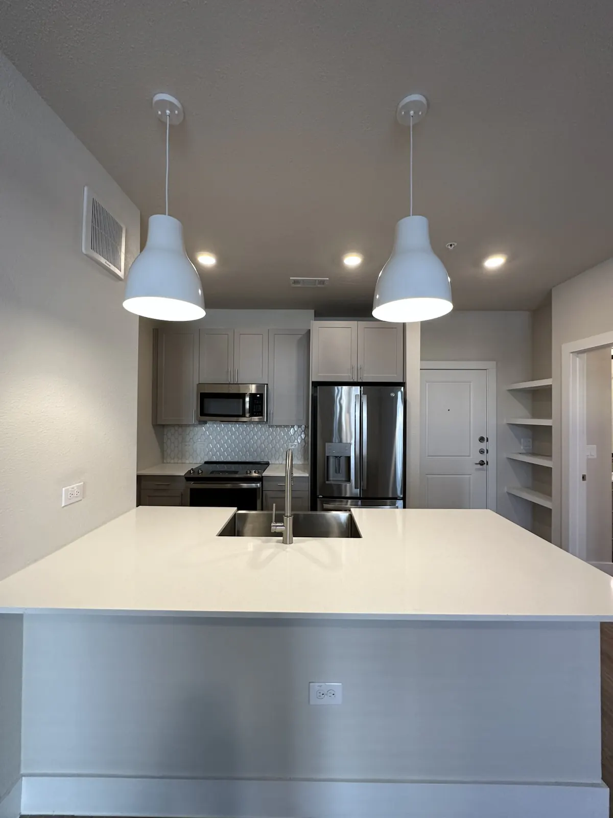 Lenox Grandview gallery image 1